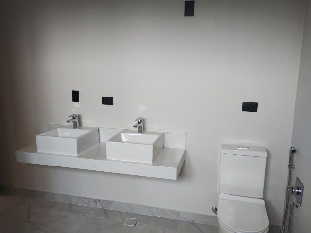Sobrado Novo no Condomínio Mosaico Essence com 04 suítes - Mogi das Cruzes - 