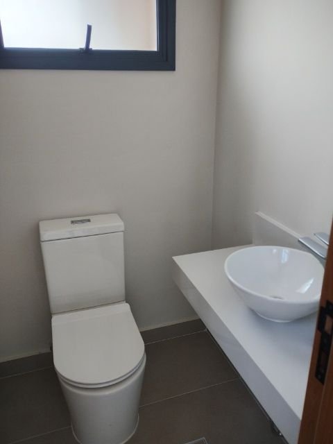 Sobrado Novo no Condomínio Mosaico Essence com 04 suítes - Mogi das Cruzes - 