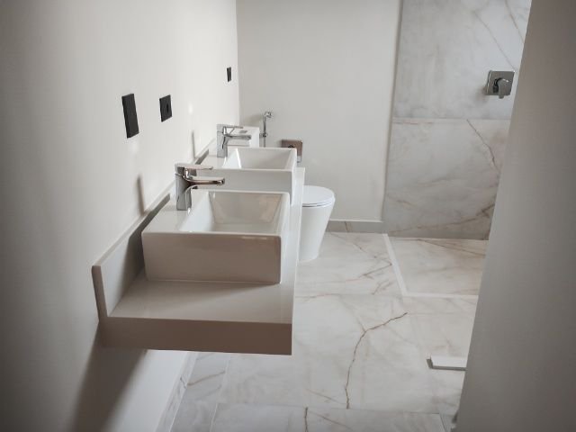 Sobrado Novo no Condomínio Mosaico Essence com 04 suítes - Mogi das Cruzes - 