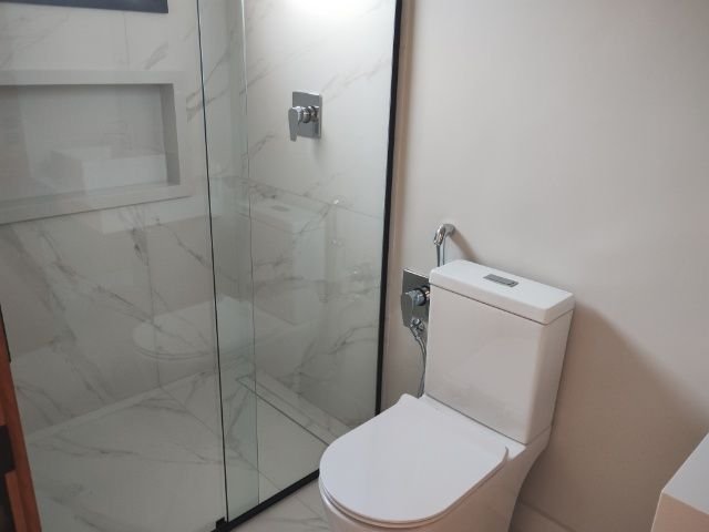 Sobrado Novo no Condomínio Mosaico Essence com 04 suítes - Mogi das Cruzes - 