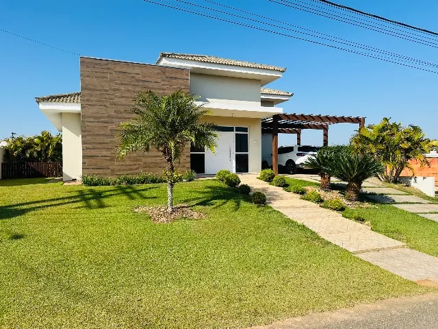 Casa com 3 dormit&oacute;rios &agrave; venda,280 m&sup2; - Condom&iacute;nio Village Ara&ccedil;oiaba - Ara&ccedil;oiaba - SP Estr. Dr Celso Charuri Araçoiaba da Serra - 