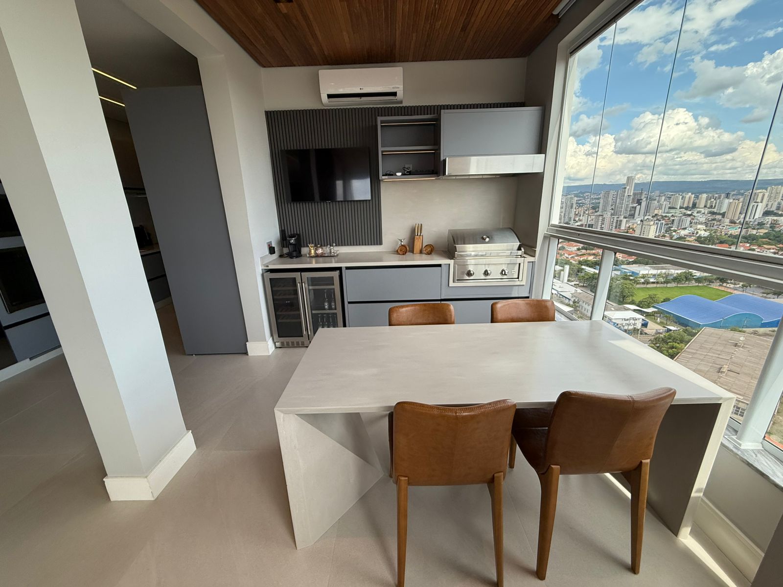Apartamento com 3 dormit&oacute;rios &agrave; venda,220m&sup2; -Condom&iacute;nio Imp&eacute;ria  Residence  - Sorocaba -SP Rua Professora Francisca de Queiroz Sorocaba - 