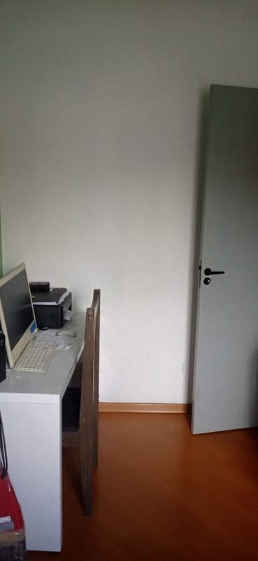 Apartamento 03 dormitórios, 01 suíte com varanda em César de Souza - Mogi das Cruzes - 