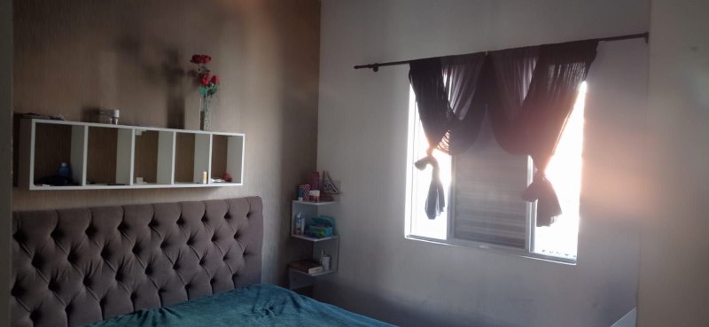 Apartamento 03 dormitórios, 01 suíte com varanda em César de Souza - Mogi das Cruzes - 