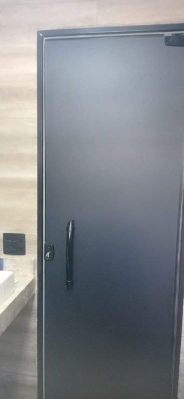 Apartamento 03 dormitórios, 01 suíte com varanda em César de Souza - Mogi das Cruzes - 