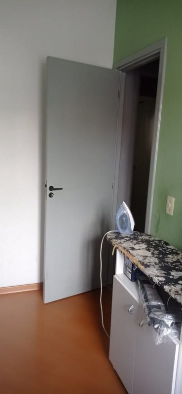 Apartamento 03 dormitórios, 01 suíte com varanda em César de Souza - Mogi das Cruzes - 