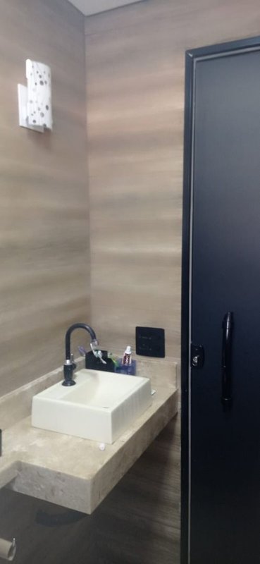 Apartamento 03 dormitórios, 01 suíte com varanda em César de Souza - Mogi das Cruzes - 