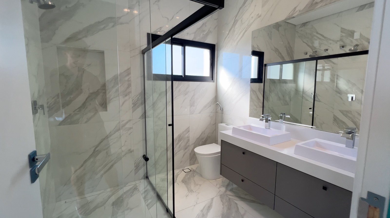 Casa com 3 dormit&oacute;rios &agrave; venda, 294 m&sup2; - Alphaville Nova Esplanada IV - Votorantim - SP Alameda Nova Zelândia Votorantim - 