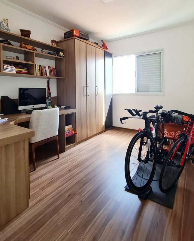 Apartamento no Mogilar com 03 dormitórios amplos sendo 01 suíte - Mogi das Cruzes - 