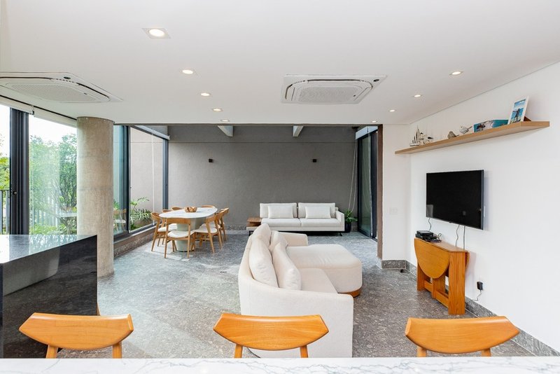 Apartamento a venda - Cidade Monções - 2 suítes 165m² Michigan São Paulo - 