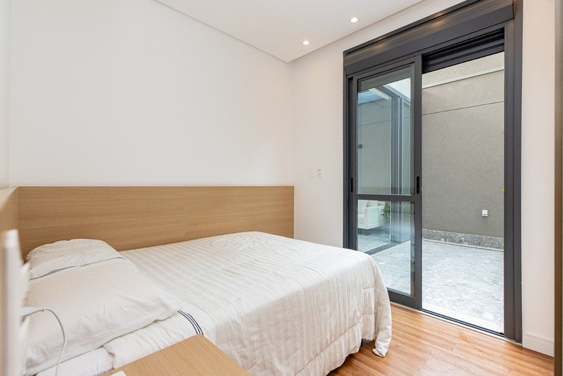 Apartamento a venda - Cidade Monções - 2 suítes 165m² Michigan São Paulo - 