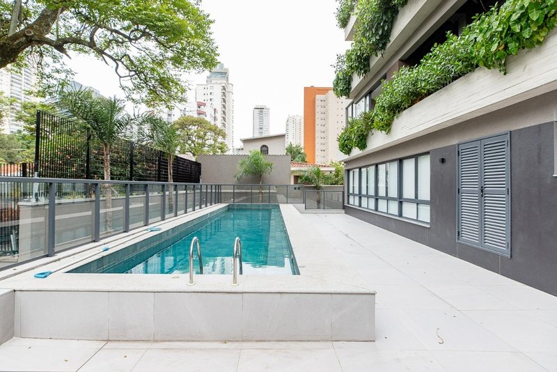 Apartamento a venda - Cidade Monções - 2 suítes 165m² Michigan São Paulo - 