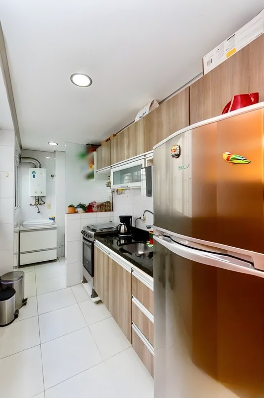 R$ 245.000 - OPORTUNIDADE - ÓTIMO APARTAMENTO - 36M2 - 1 DORM - ELEVADOR Rua Gomes Jardim Porto Alegre - 