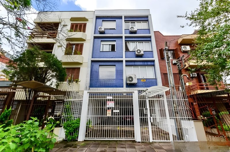 R$ 245.000 - OPORTUNIDADE - ÓTIMO APARTAMENTO - 36M2 - 1 DORM - ELEVADOR Rua Gomes Jardim Porto Alegre - 