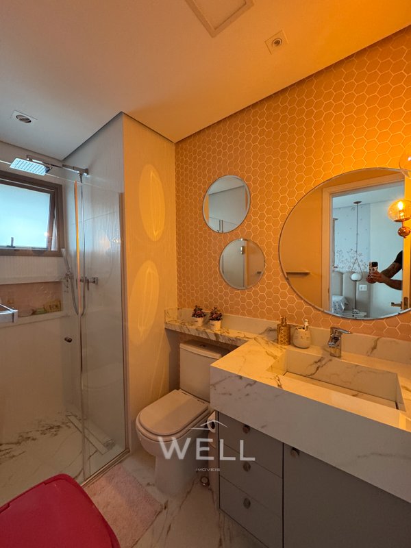 APARTAMENTO NO BAIRRO JARDIM SANTO ANDRÉ 153M2, 03 SUÍTES, 03 VAGAS - Santo André - 