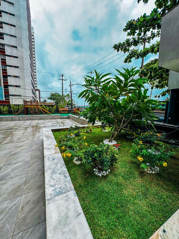 Apartamento à venda com 2/3 quartos sendo 2 suítes, 153m² área útil por R$ 1.850.000,00 Avenida Boa Viagem Recife - 