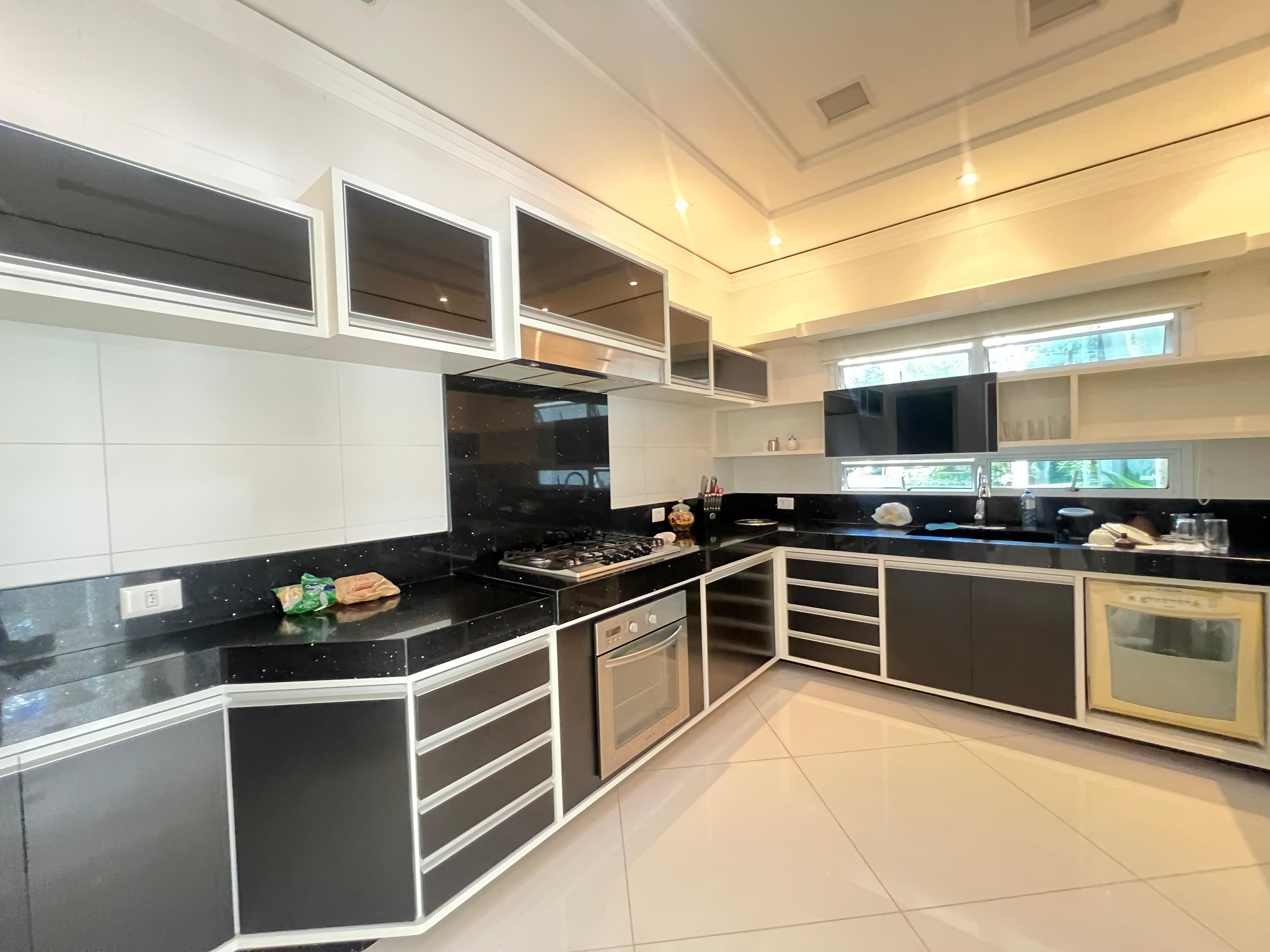 Casa com 5 dormit&oacute;rios &agrave; venda,997 m&sup2; - Condom&iacute;nio Lago Azul Golfe Clube - Ara&ccedil;oiaba - SP Rodovia Raposo Tavares Araçoiaba da Serra - 