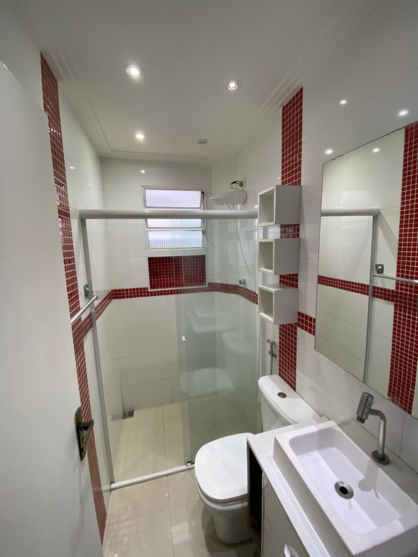 Lindo Apartamento Vila Cintra com 02 dormitórios, armários planejados e varanda Rua Araguaia Mogi das Cruzes - 