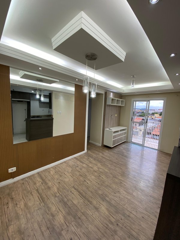 Lindo Apartamento Vila Cintra com 02 dormitórios, armários planejados e varanda Rua Araguaia Mogi das Cruzes - 