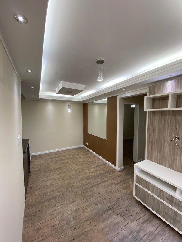 Lindo Apartamento Vila Cintra com 02 dormitórios, armários planejados e varanda Rua Araguaia Mogi das Cruzes - 