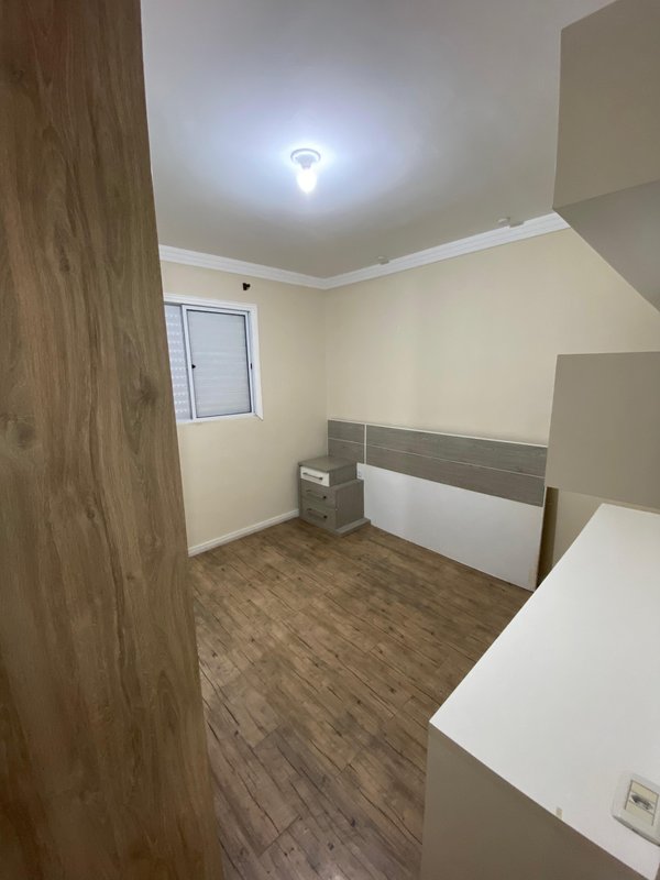 Lindo Apartamento Vila Cintra com 02 dormitórios, armários planejados e varanda Rua Araguaia Mogi das Cruzes - 
