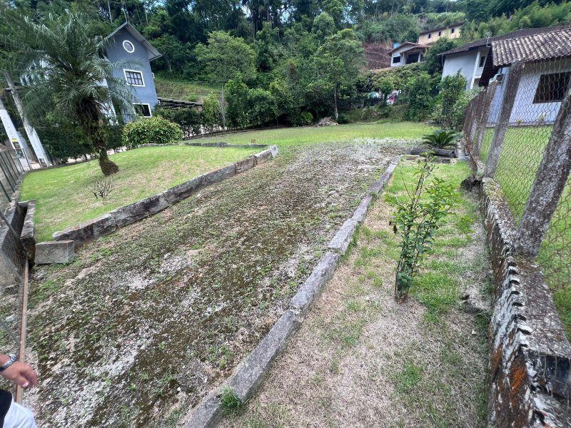 TERRENO NA SÃO PEDRO são pedro Brusque - 