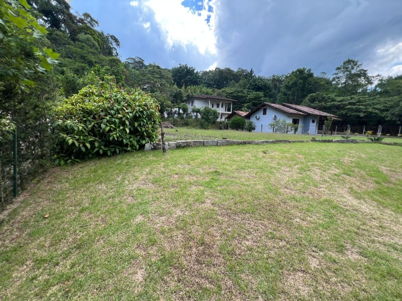 TERRENO NA SÃO PEDRO são pedro Brusque - 