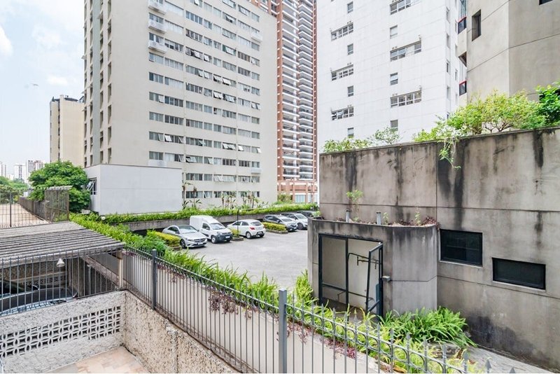 Apartamento a venda - Itaim Bibi - 2 dormitórios 79m² Leopoldo Couto Magalhães Júnior São Paulo - 