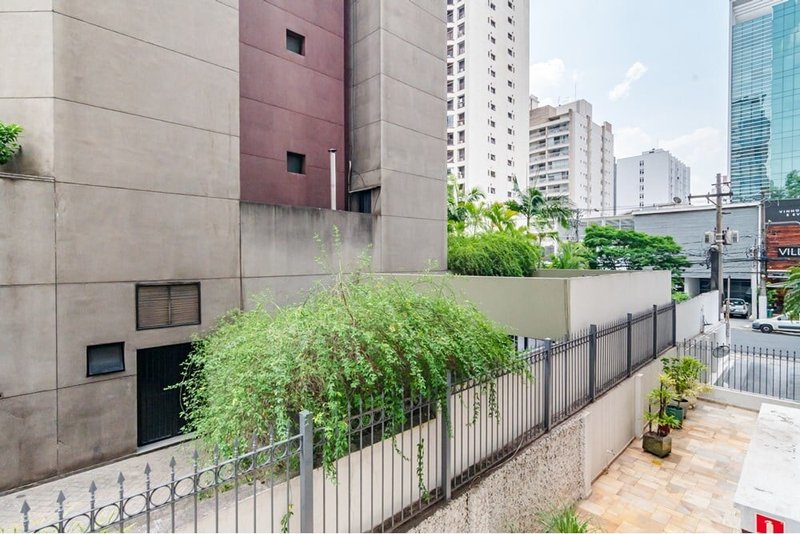 Apartamento a venda - Itaim Bibi - 2 dormitórios 79m² Leopoldo Couto Magalhães Júnior São Paulo - 