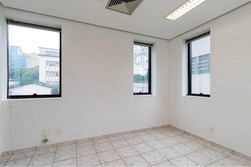 Sala a venda - Vila Clementino - 38m² Botucatu São Paulo - 
