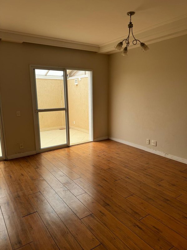 CASA À VENDA NO CONDOMINIO CHÁCARA DOS PÁSSAROS SBC 107M2, 03DORMS - São Bernardo do Campo - 