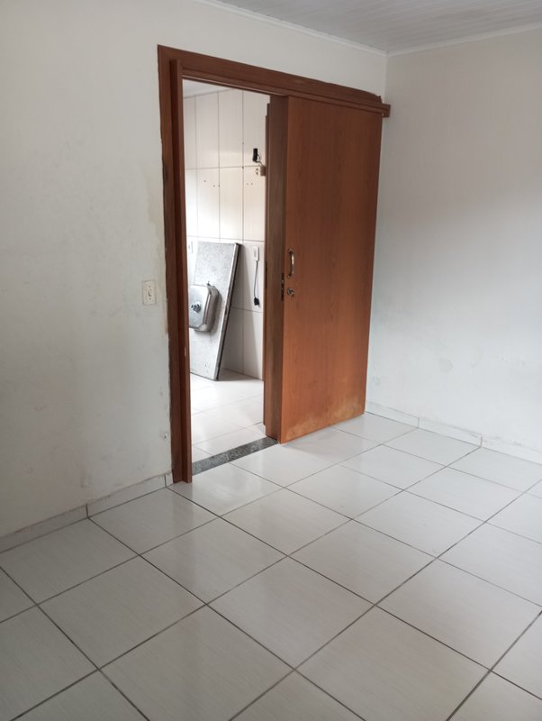 Casa da frente - toda cercada  Timbó - 