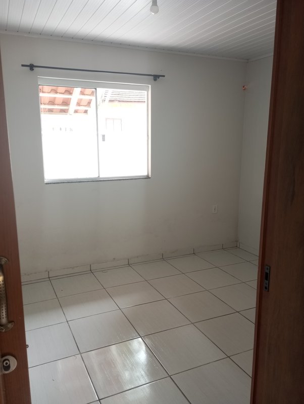 Casa da frente - toda cercada  Timbó - 