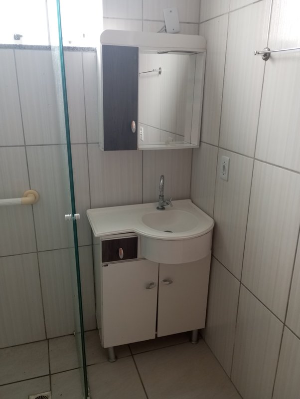 Casa da frente - toda cercada  Timbó - 