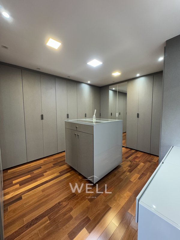 CASA À VENDA NO CONDOMÍNIO SWISS PARK 460M2 03 DORMS Avenida Omar Daibert São Bernardo do Campo - 