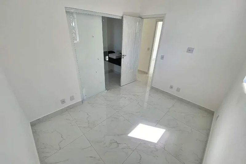 Área Privativa 130m² - 3 quartos - 3 banheiros Rua Hélio Baggetti Belo Horizonte - 
