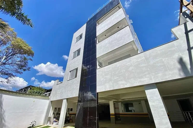 Área Privativa 130m² - 3 quartos - 3 banheiros Rua Hélio Baggetti Belo Horizonte - 