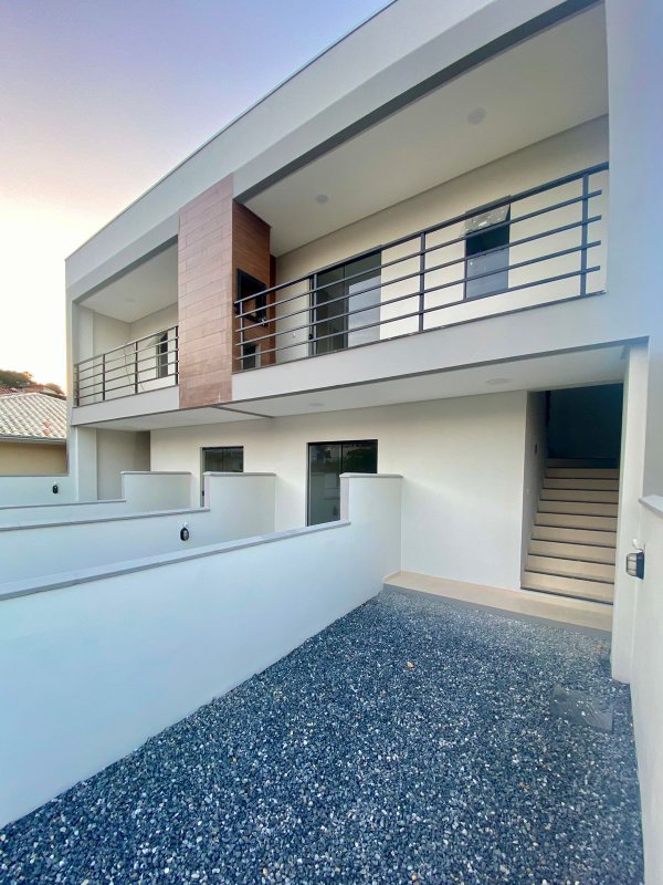APARTAMENTO COM 2 DORMITÓRIOS NO LIMOEIRO - Brusque - 