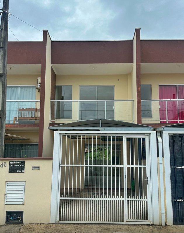 SOBRADO COM 2 DORMITÓRIOS NO CEDRO ALTO - Brusque - 