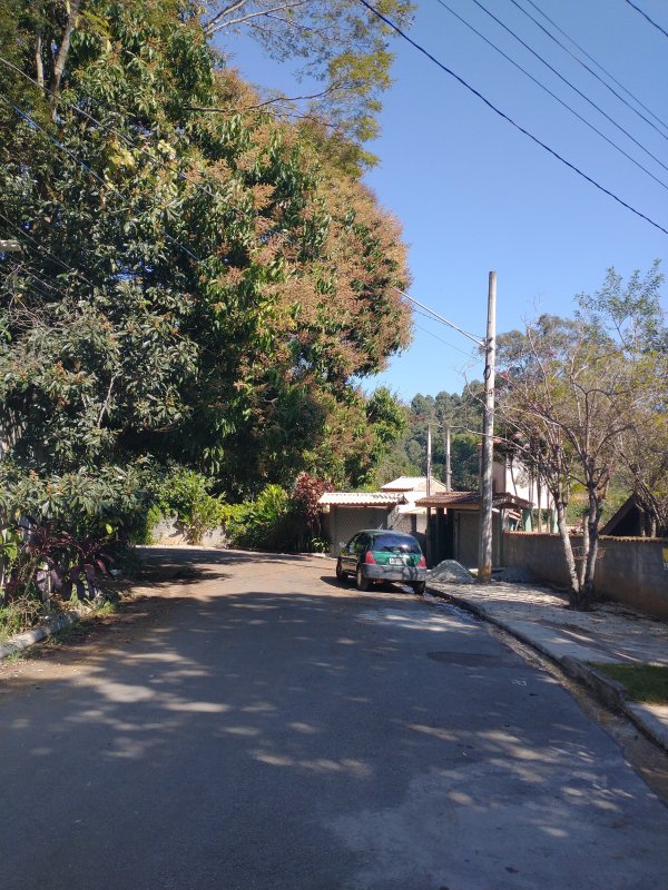 Chácara com ótima localização - Santana de Parnaíba - 