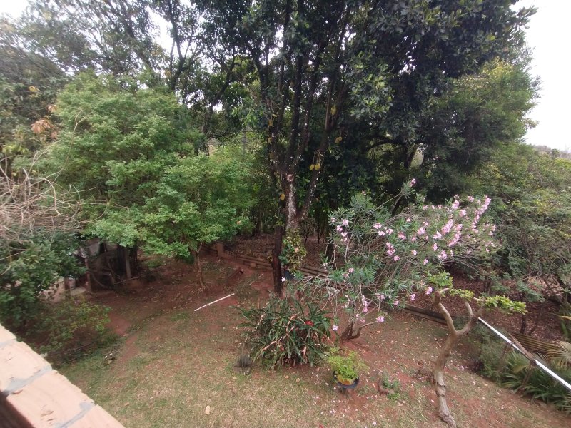 Chácara com ótima localização - Santana de Parnaíba - 