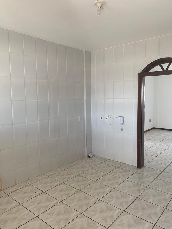 APARTAMENTO COM 1 SUÍTE MAIS 2 DORMITÓRIOS NO SÃO LUIZ - Brusque - 