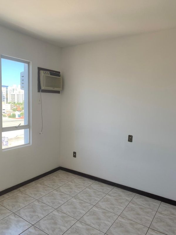 APARTAMENTO COM 1 SUÍTE MAIS 2 DORMITÓRIOS NO SÃO LUIZ - Brusque - 