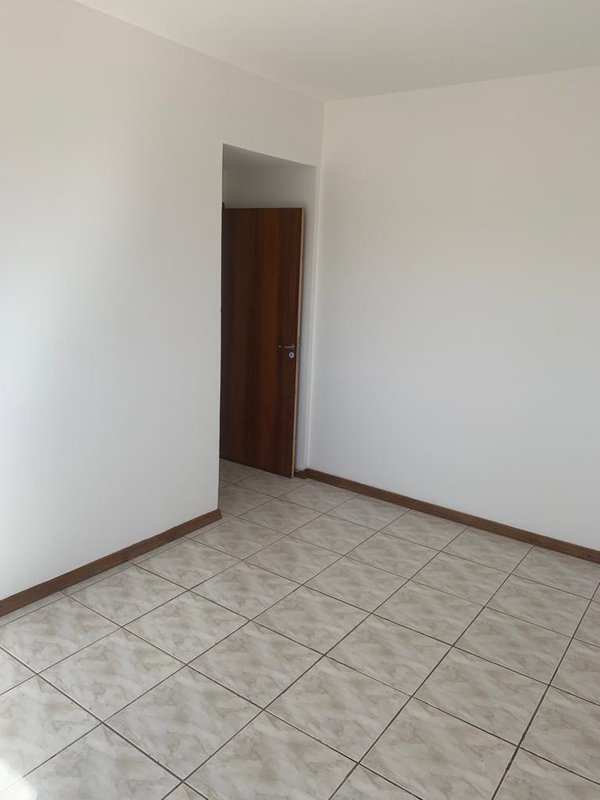 APARTAMENTO COM 1 SUÍTE MAIS 2 DORMITÓRIOS NO SÃO LUIZ - Brusque - 
