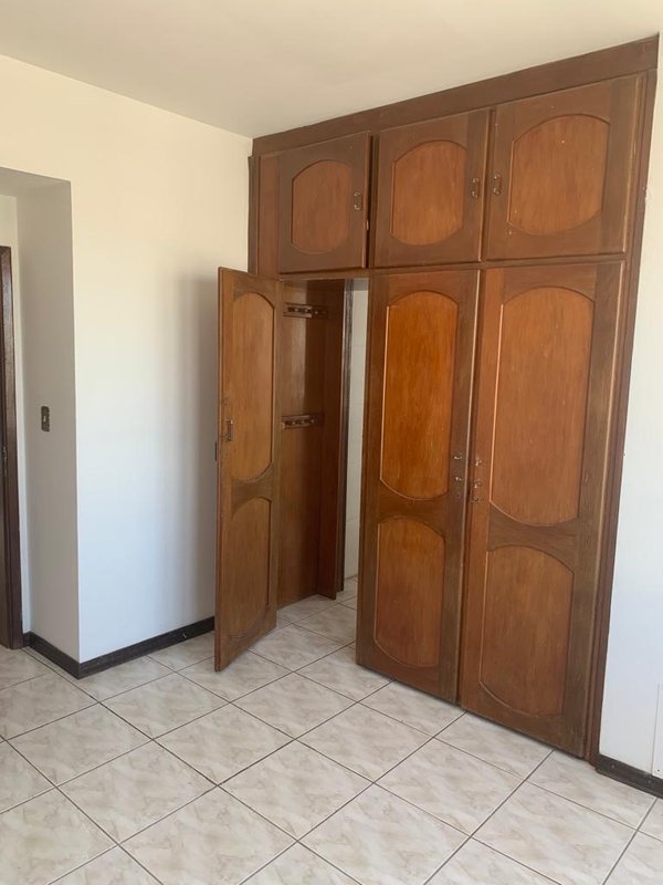 APARTAMENTO COM 1 SUÍTE MAIS 2 DORMITÓRIOS NO SÃO LUIZ - Brusque - 