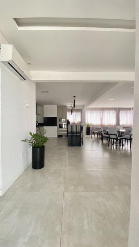 APARTAMENTO COM 1 SUÍTE MAIS 1 DORMITÓRIO NA SANTA RITA - Brusque - 