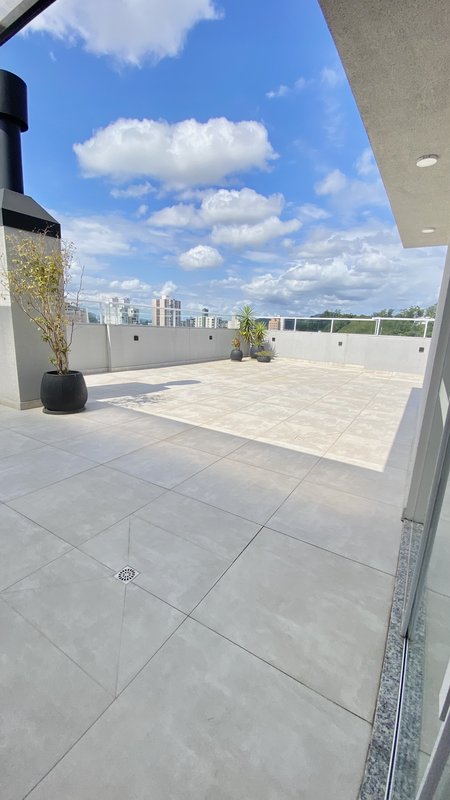 APARTAMENTO COM 1 SUÍTE MAIS 1 DORMITÓRIO NA SANTA RITA - Brusque - 