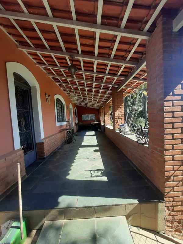 Linda Chácara com lazer completo - Santana de Parnaíba - 