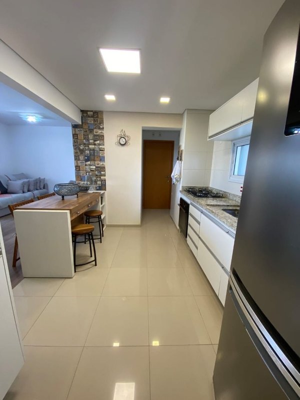 Excelente Apartamento no Edifício Lumiere, face norte, com 03 dormitórios, 01 suíte - Mogi das Cruzes - 