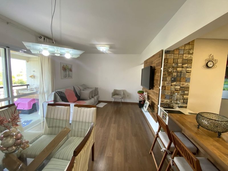 Excelente Apartamento no Edifício Lumiere, face norte, com 03 dormitórios, 01 suíte - Mogi das Cruzes - 